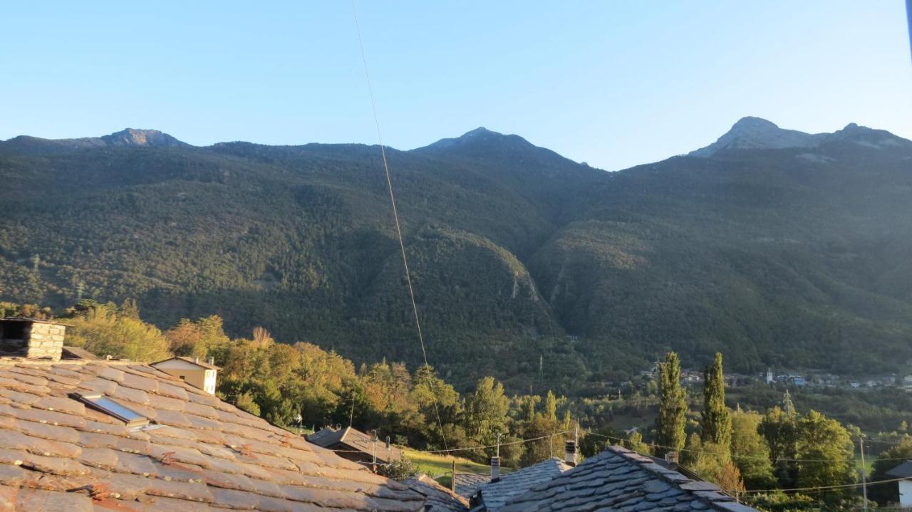 Lo Gnomo Sotto Al Glicine Διαμέρισμα Châtillon Εξωτερικό φωτογραφία